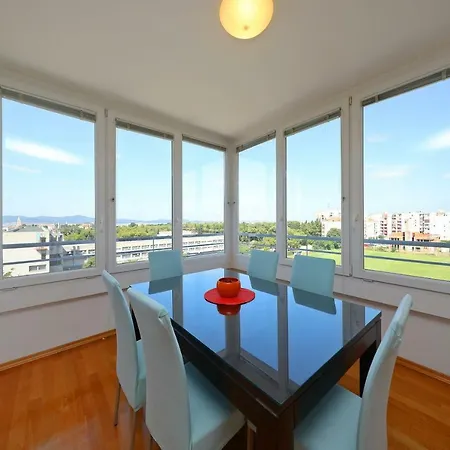 My Place Apartamento *